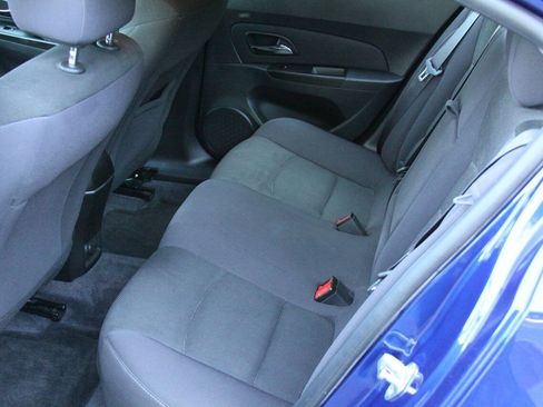 Used 2012 Chevrolet Cruze LT FWD image 23