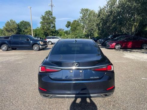 Used 2022 Lexus ES 350 w/ Premium Package FWD image 3