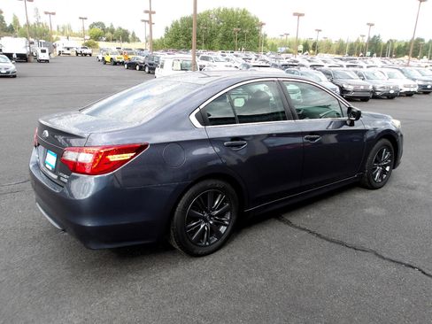 Used 2015 Subaru Legacy 2.5i image 5