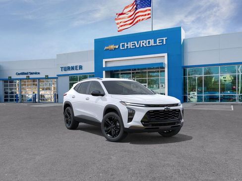 New 2026 Chevrolet Trax ACTIV w/ Driver Confidence Package FWD image 1