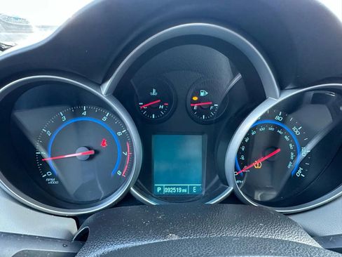 Used 2016 Chevrolet Cruze LT image 23