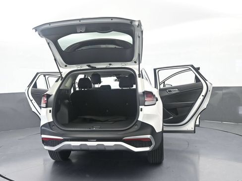 Used 2025 Kia Sportage LX FWD image 68