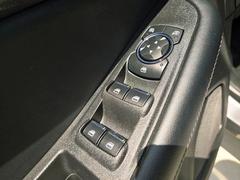 Used 2024 Ford Edge SEL AWD/4WD image 32