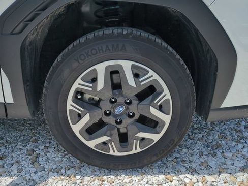 Used 2026 Subaru Forester AWD/4WD image 12