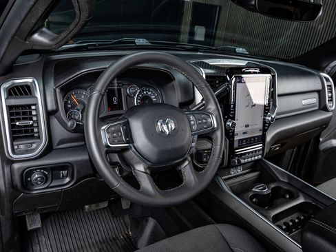 Used 2025 RAM 3500 Big Horn image 16