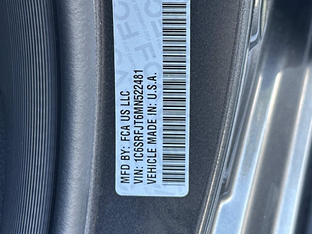 Used 2021 RAM 1500 Laramie AWD/4WD image 31