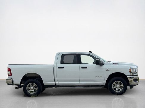 Used 2024 RAM 2500 Big Horn AWD/4WD image 9