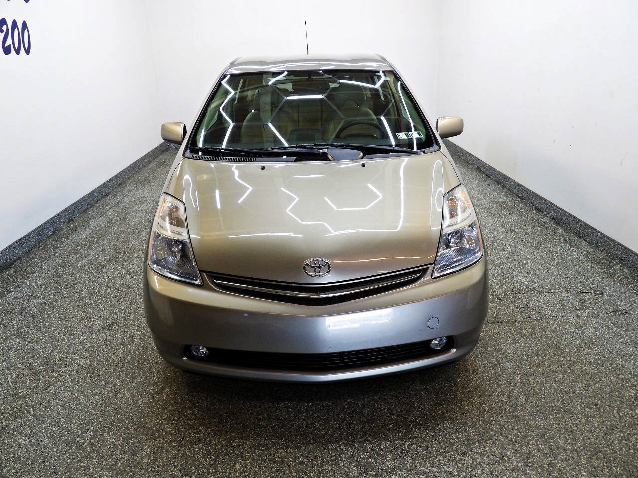 Used 2007 Toyota Prius FWD image 2