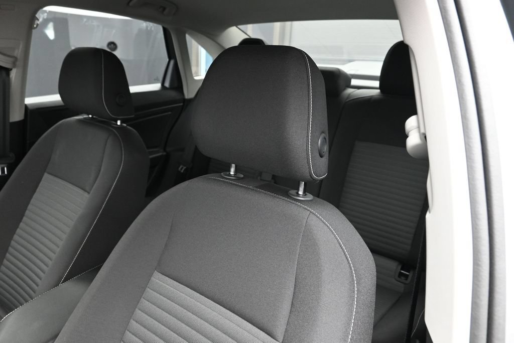 Used 2026 Volkswagen Jetta S FWD image 16