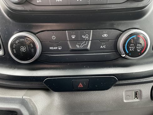 Used 2024 Ford Transit 250 Low Roof w/ Exterior Upgrade Package image 29