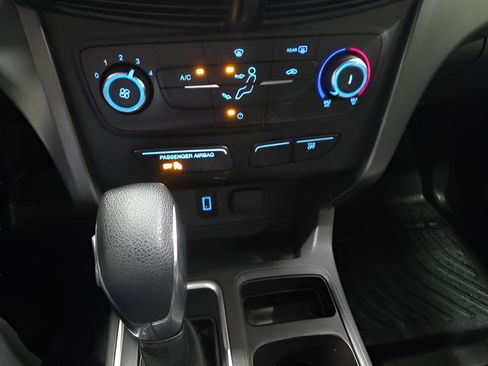 Used 2017 Ford Escape S FWD image 26