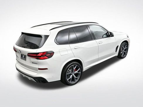 New 2026 BMW X5 M60i w/ Climate Comfort Package image 24