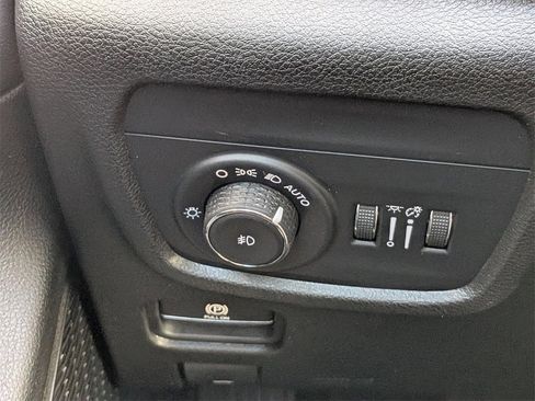 Used 2023 Jeep Grand Cherokee Limited w/ Trailer Tow Prep Group (B) image 26