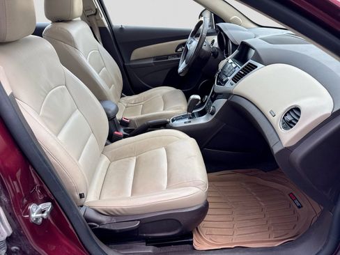Used 2015 Chevrolet Cruze LT FWD image 21