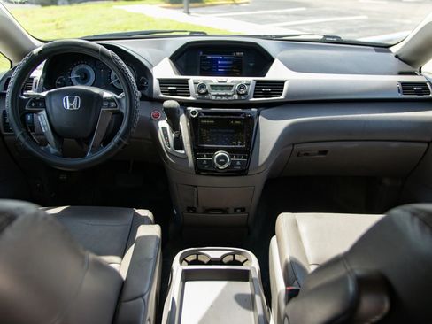 Used 2015 Honda Odyssey EX-L image 31