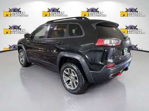 Used 2022 Jeep Cherokee Trailhawk w/ Trailhawk Elite Value Package AWD/4WD image 6