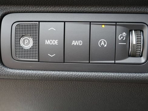 New 2027 Chevrolet Traverse LT w/ Driver Confidence Package AWD/4WD image 27