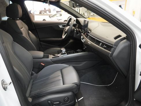 Used 2021 Audi A4 2.0T Premium Plus w/ Premium Plus Package image 35