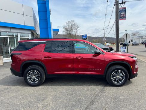 New 2026 Chevrolet Traverse LT AWD/4WD image 8