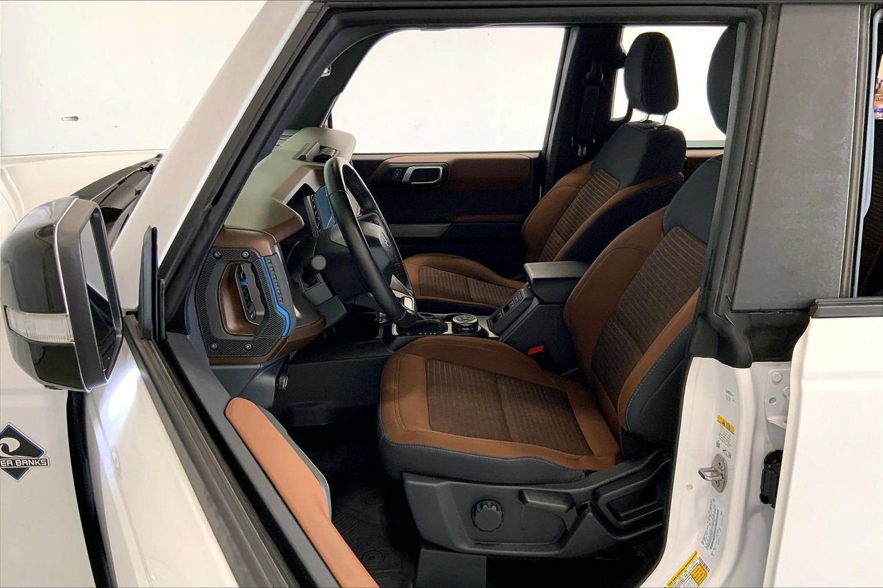 Used 2023 Ford Bronco Outer Banks AWD/4WD image 18