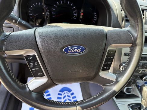 Used 2012 Ford Fusion SEL image 28