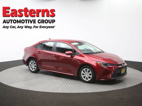 Used 2025 Toyota Corolla LE FWD image 48