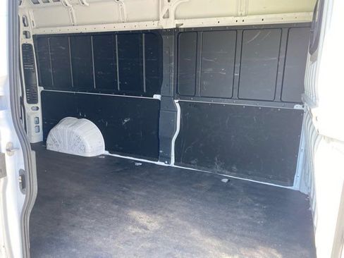 Used 2025 RAM ProMaster 3500 w/ Convenience Group FWD image 18