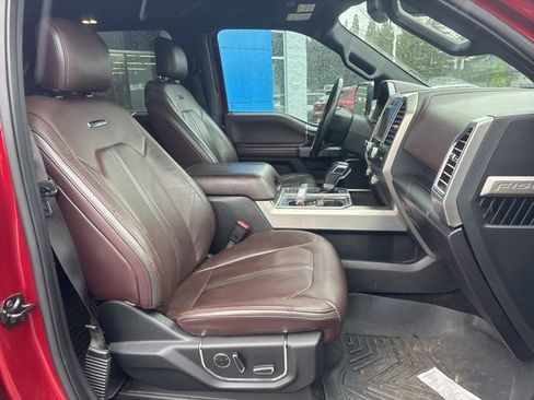 Used 2015 Ford F150 Platinum w/ Equipment Group 701A Luxury image 36