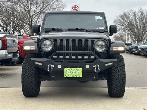 Used 2023 Jeep Wrangler Unlimited Rubicon image 5