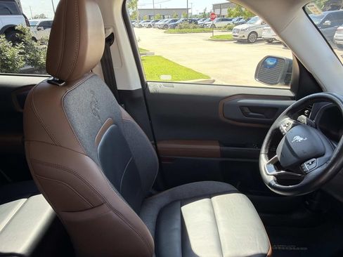 Used 2023 Ford Bronco Sport Outer Banks w/ Tech Package AWD/4WD image 15