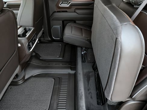 New 2026 GMC Sierra 2500 Denali w/ Denali Reserve Package image 19