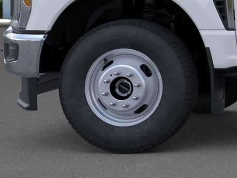 New 2026 Ford F350 XL image 19