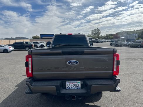 Used 2023 Ford F250 XL w/ STX Appearance Package AWD/4WD image 6