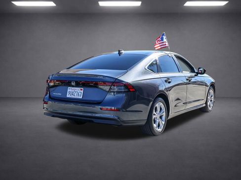 Used 2025 Honda Accord LX image 4