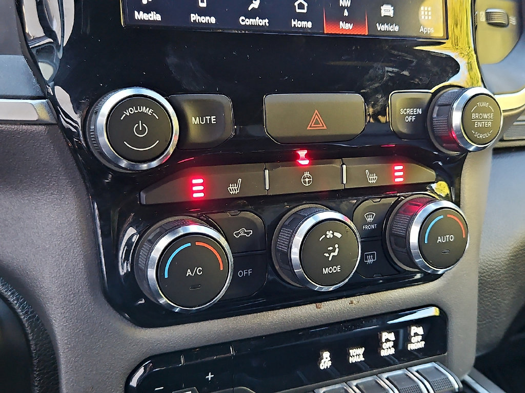 Used 2022 RAM 1500 Big Horn AWD/4WD image 15