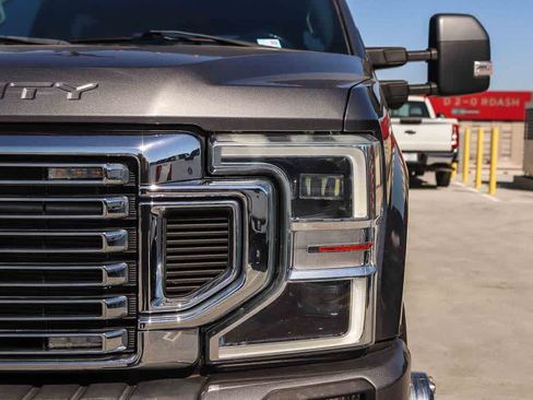 Certified 2022 Ford F350 Limited AWD/4WD image 7