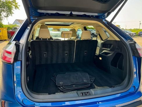 Certified 2023 Ford Edge SEL w/ Convenience Package AWD/4WD image 19