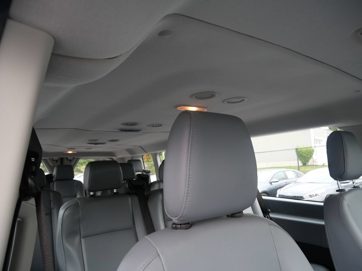 Used 2017 Ford Transit 350 XL RWD image 17