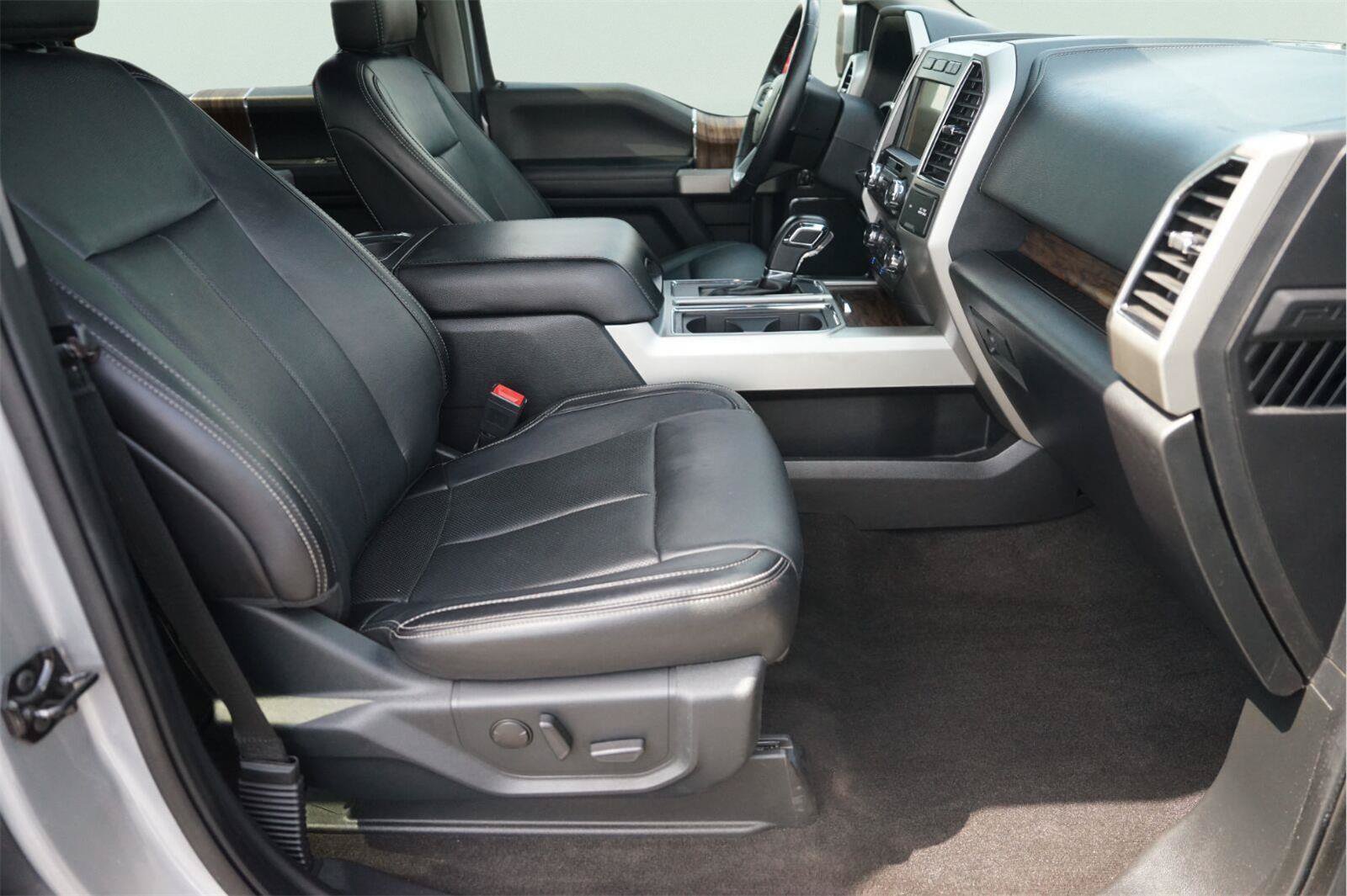 Used 2020 Ford F150 Lariat RWD image 18