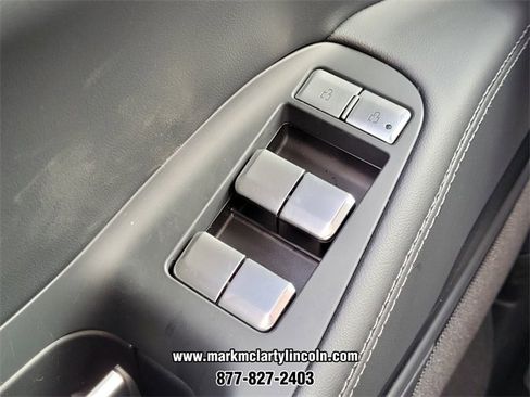 New 2025 Lincoln Navigator L Reserve w/ Jet Appearance Package image 22