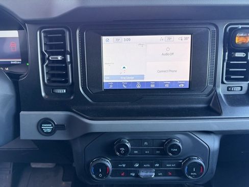 Used 2022 Ford Bronco Big Bend image 34