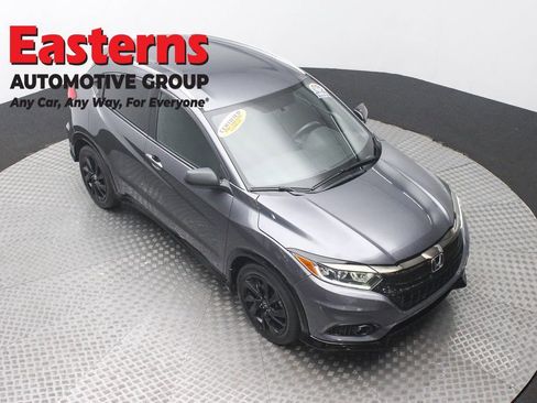 Used 2022 Honda HR-V Sport image 3