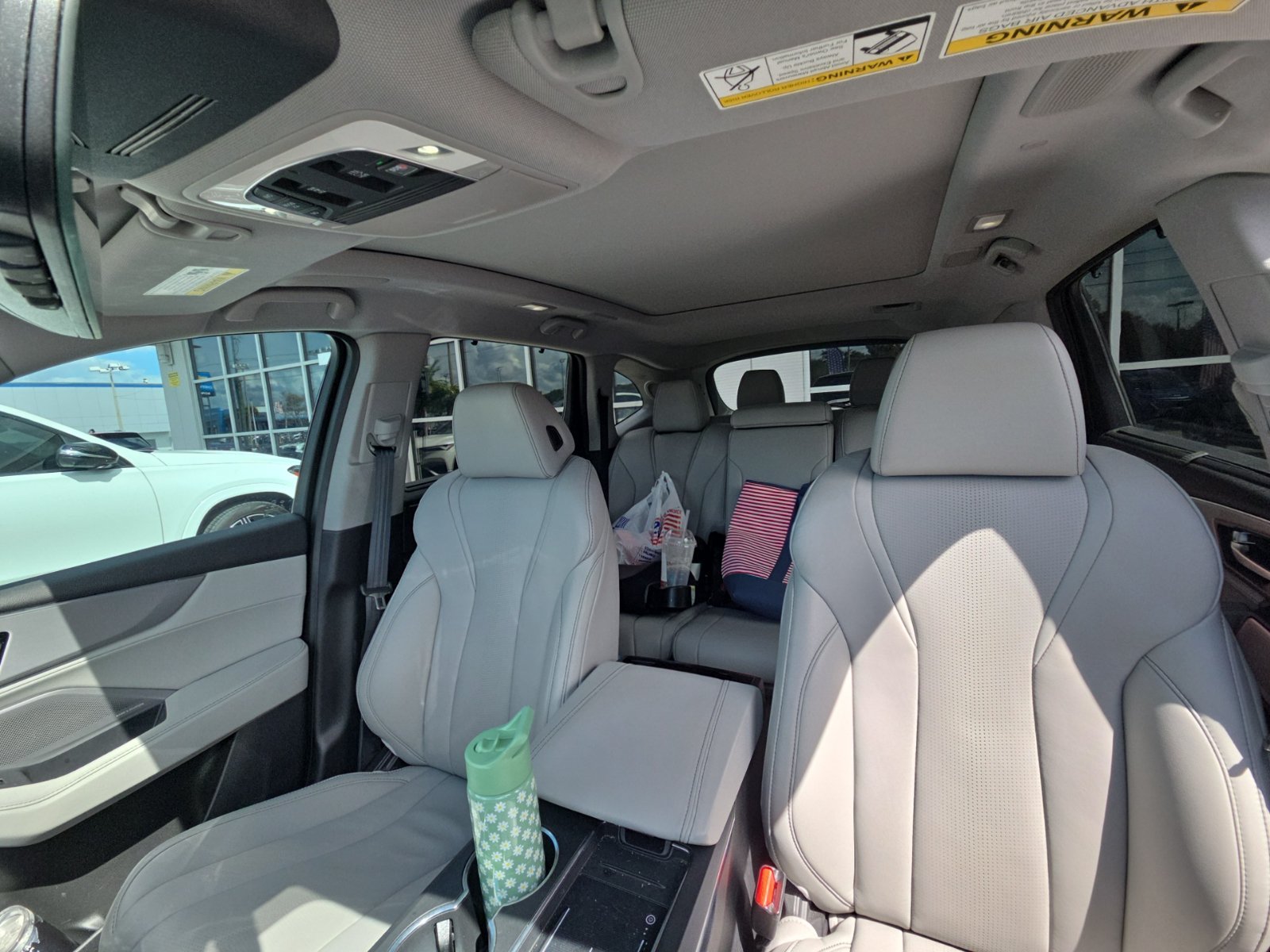 Used 2026 Acura MDX w/ Technology Package FWD image 10