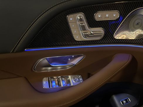 New 2026 Mercedes-Benz GLE 63 AMG S image 10