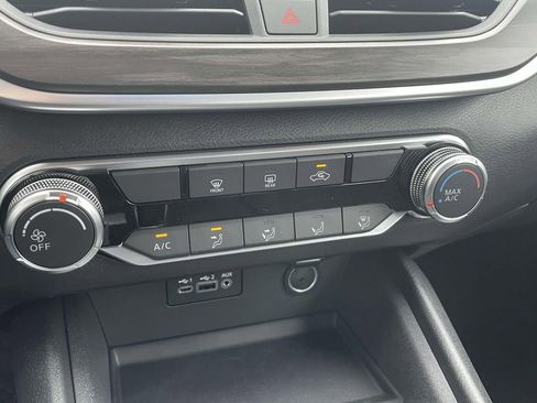 New 2025 Nissan Altima 2.5 SV image 26