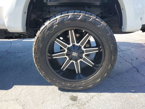 Used 2019 Ford F250 Platinum w/ Platinum Ultimate Package image 78