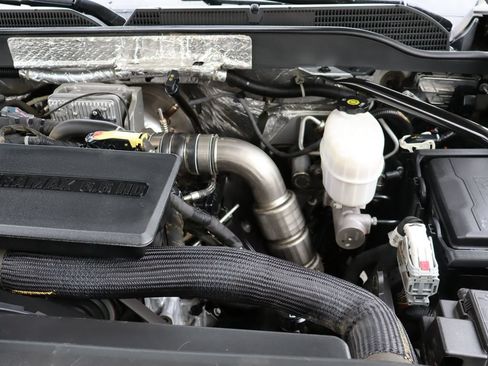 Used 2019 Chevrolet Silverado 2500 LTZ w/ Duramax Plus Package AWD/4WD image 39