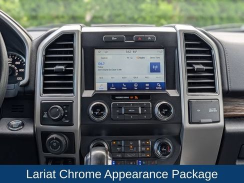 Used 2019 Ford F150 Lariat w/ Equipment Group 502A Luxury AWD/4WD image 16