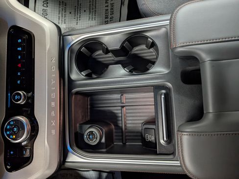 Used 2025 Ford Expedition Max Active image 18