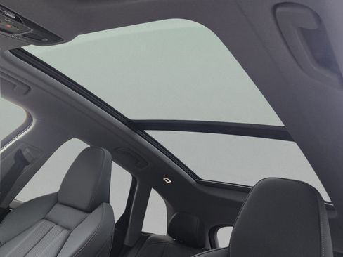 New 2025 Audi Q5 Prestige AWD/4WD image 16
